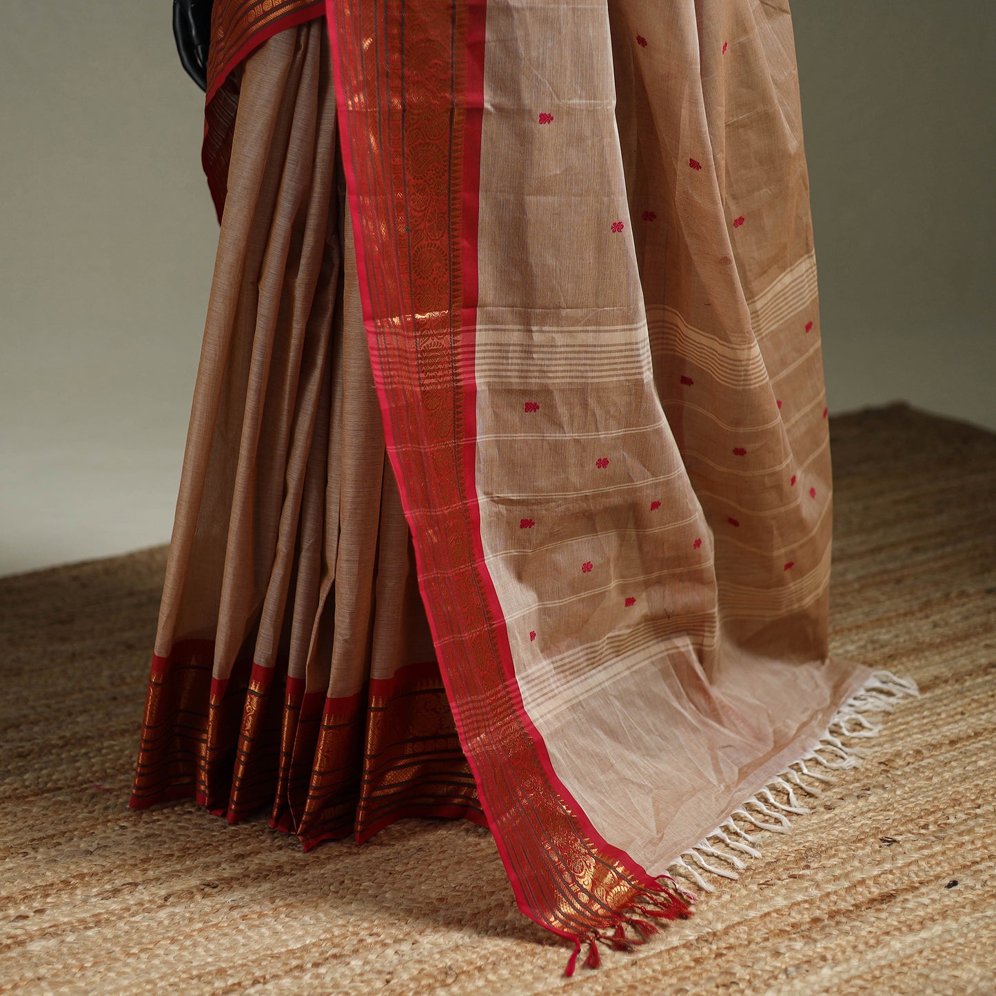 Beige - Kanchipuram Buti Cotton Saree with Border 02