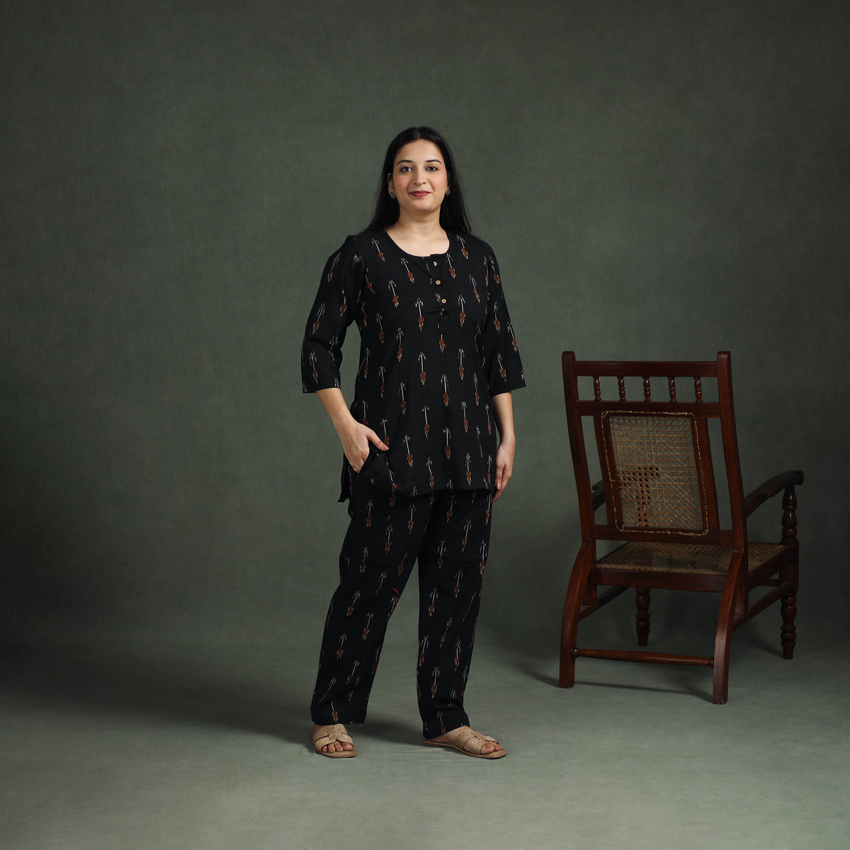Pochampally Ikat Cotton Night Suit Set for Women 08