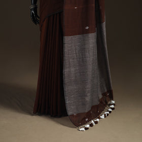 Bengal Pure Mul Cotton Jamdani Saree with Tassels 05