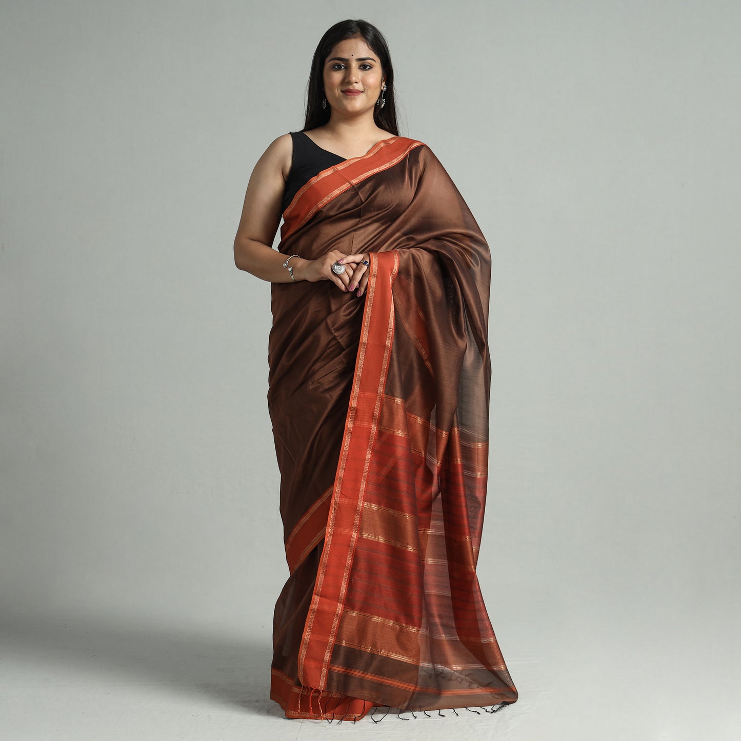 Brown - Traditional Maheshwari Silk Cotton Handloom Saree with Thread Border 44