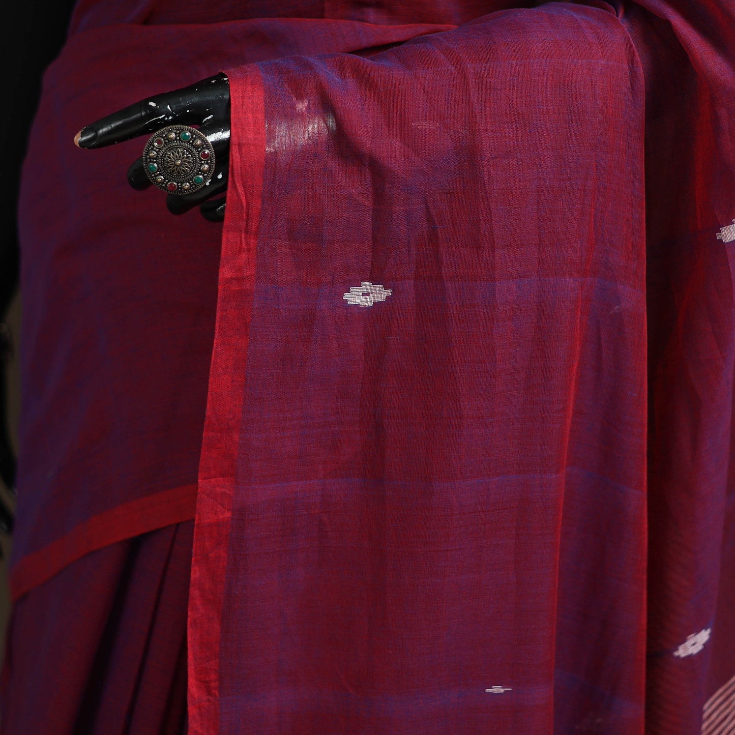 Bengal Pure Mul Cotton Jamdani Saree with Tassels 13