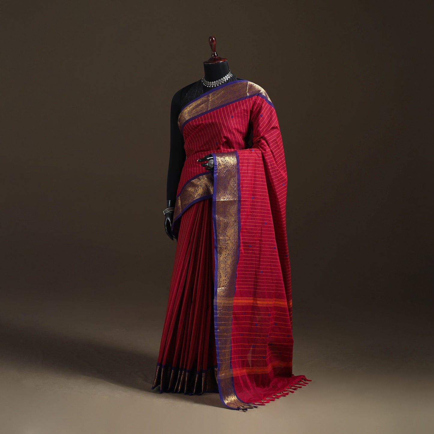Stripes Buti Cotton Zari Border Kanchipuram Saree 02