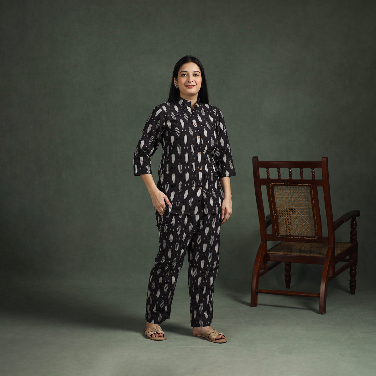 Pochampally Ikat Cotton Night Suit Set for Women 01