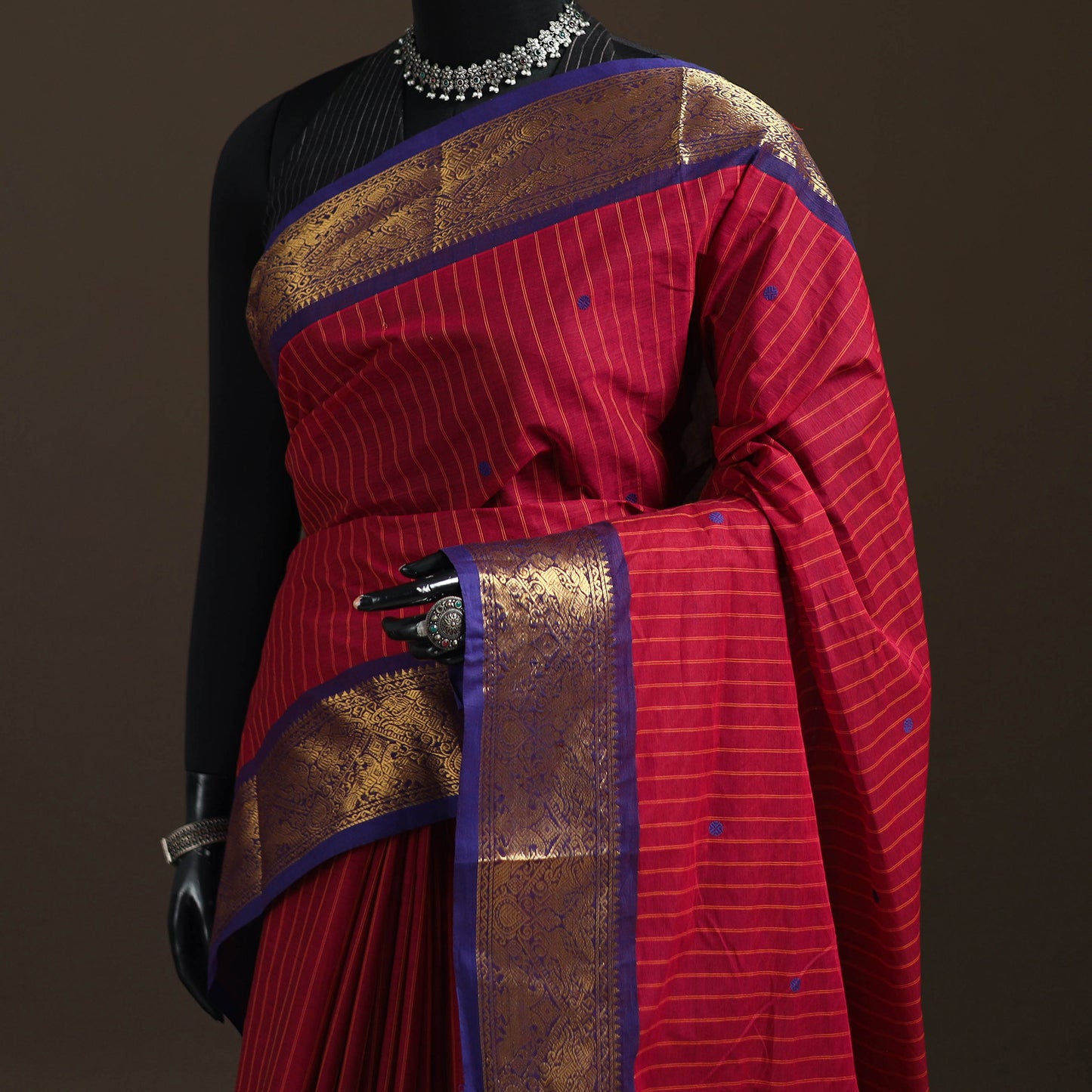 Stripes Buti Cotton Zari Border Kanchipuram Saree 02