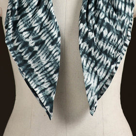 Shibori Tie-Dye Cotton Brooch Scarf 11