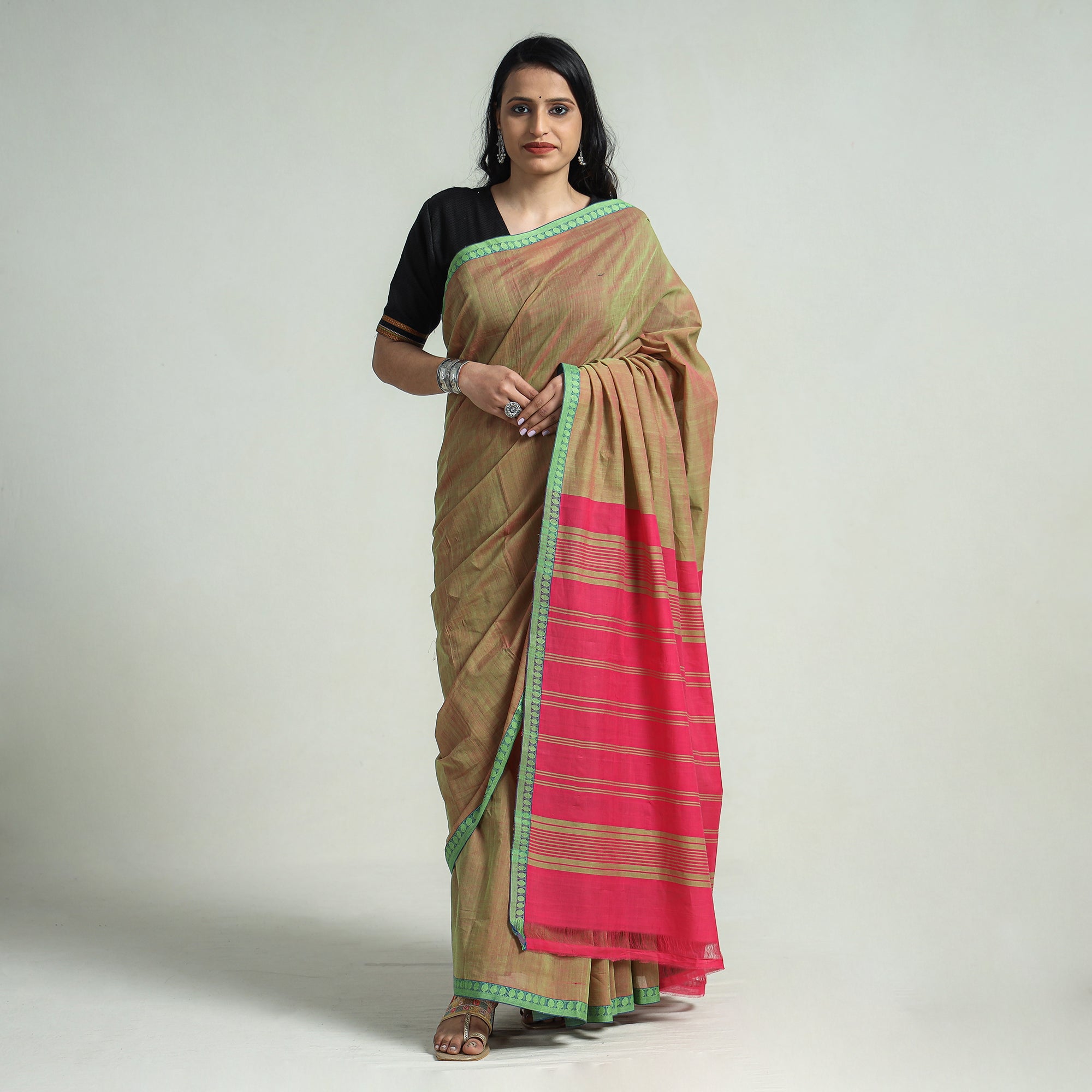 Exclusive Silk Sarees, Technics : Machine Made, Embriodery, Occasion :  Festival Wear, Party Wear at Best Price in Anantapur