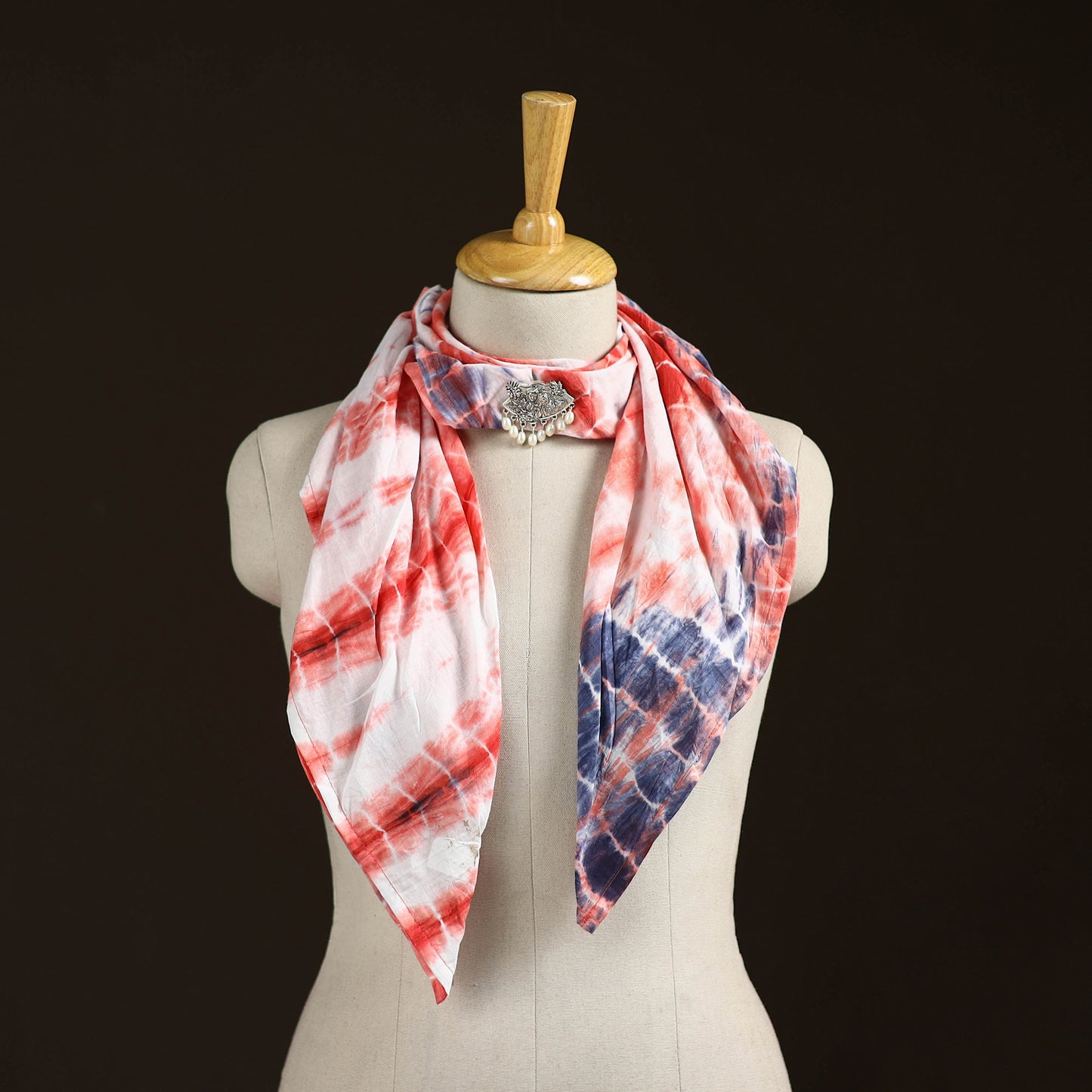 Shibori Tie-Dye Cotton Brooch Scarf 16