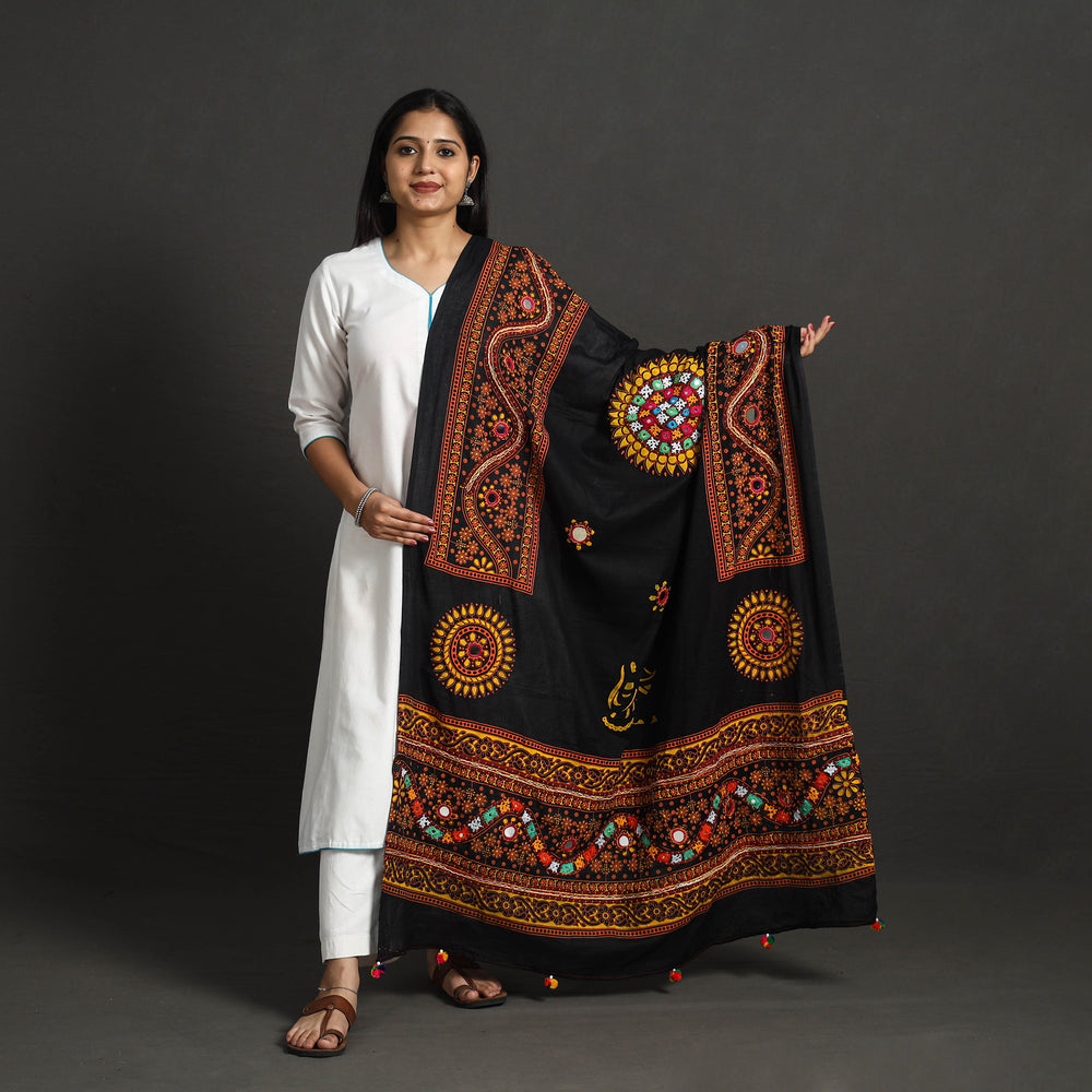 Black - Mirror Work Printed Cotton Kutch Embroidery Dupatta 01