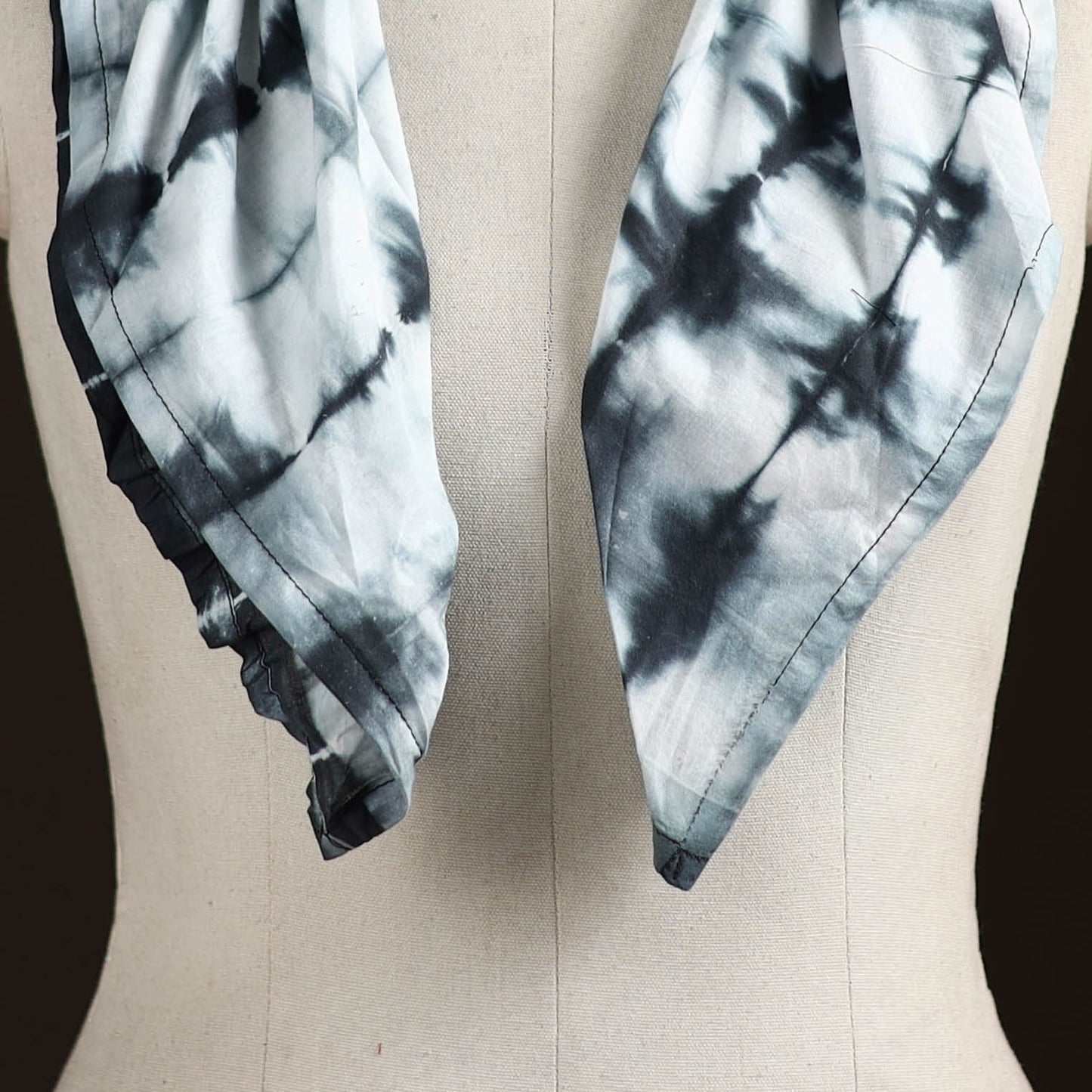 Shibori Tie-Dye Cotton Brooch Scarf 19