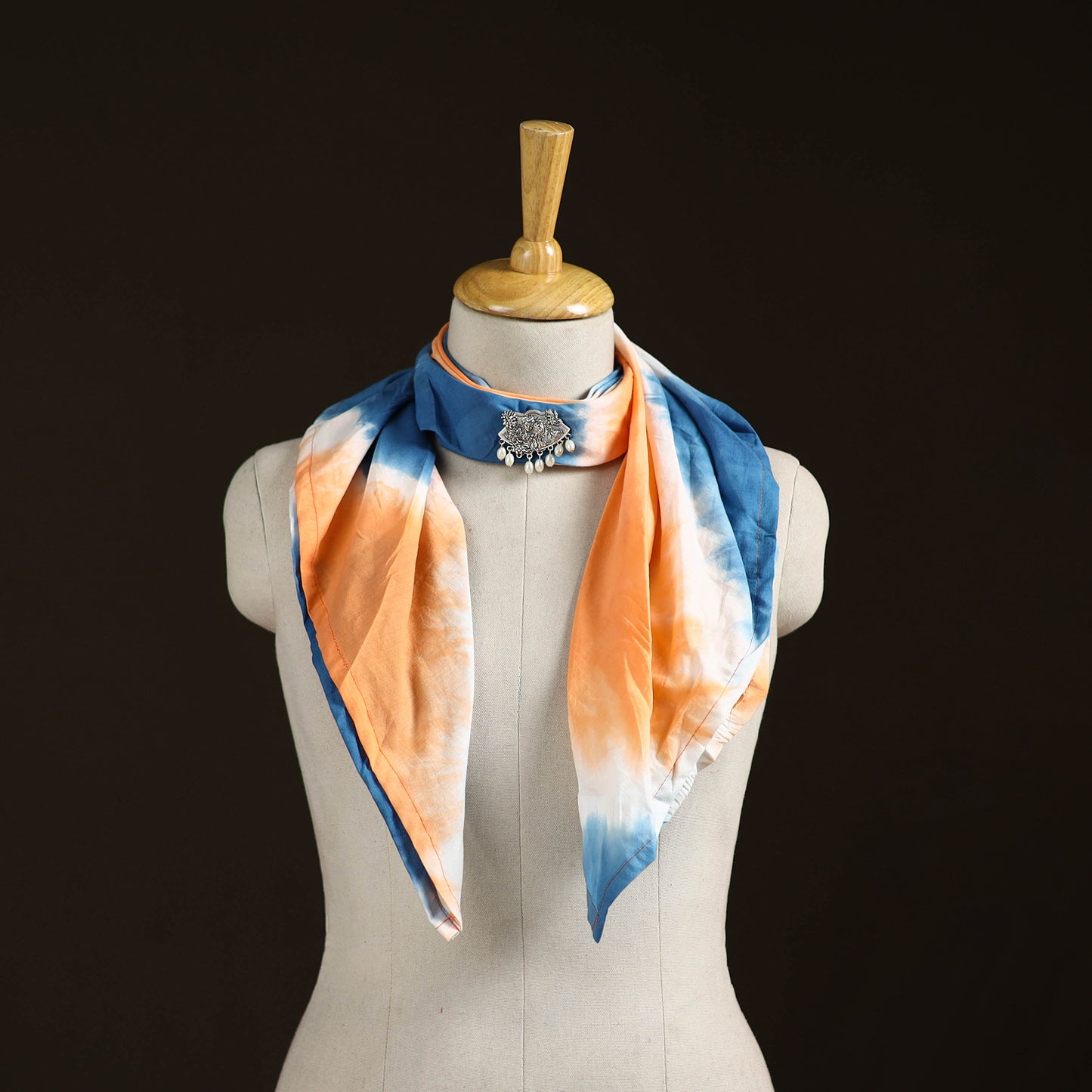 Shibori Tie-Dye Cotton Brooch Scarf 20