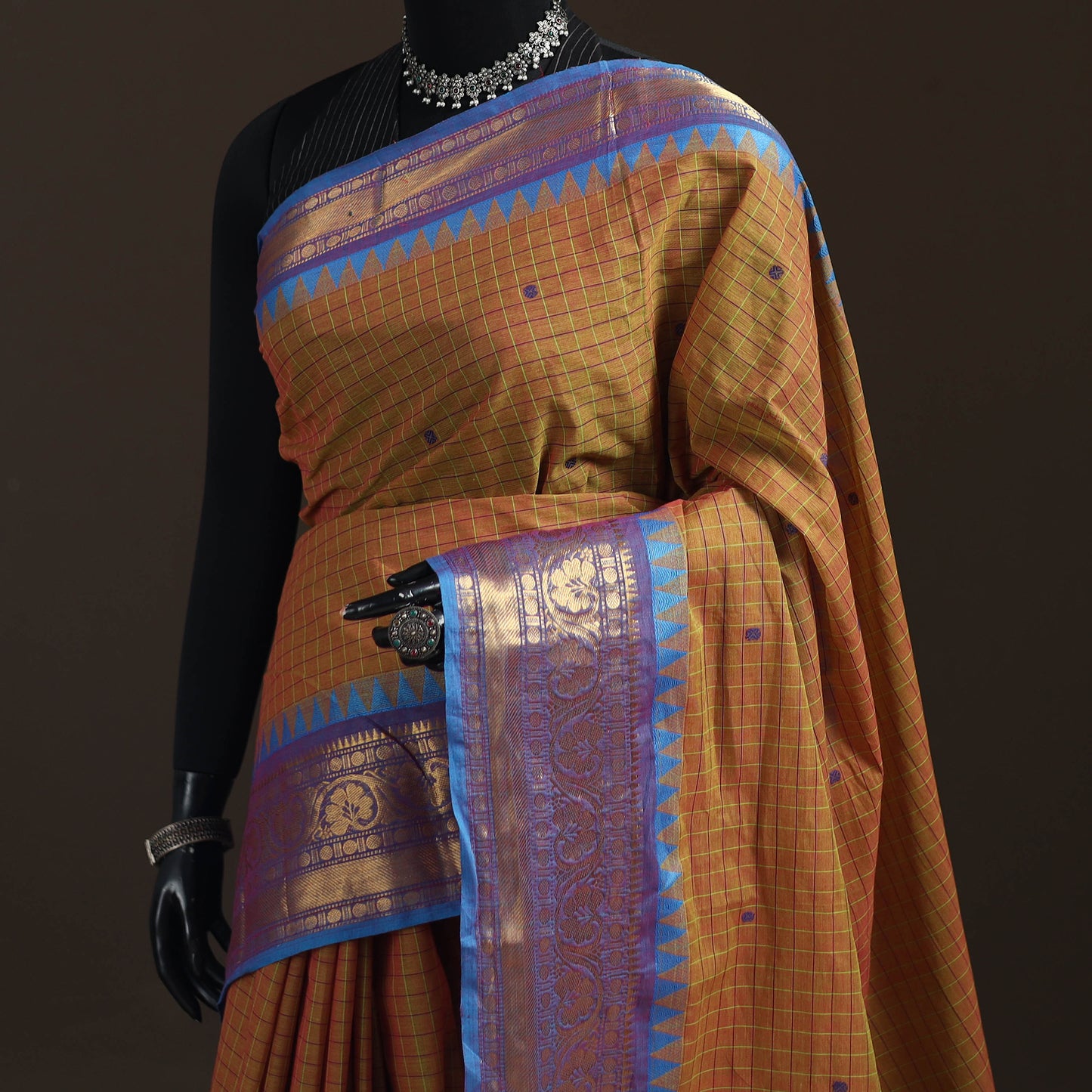 Checks Buti Cotton Zari Border Kanchipuram Saree 10