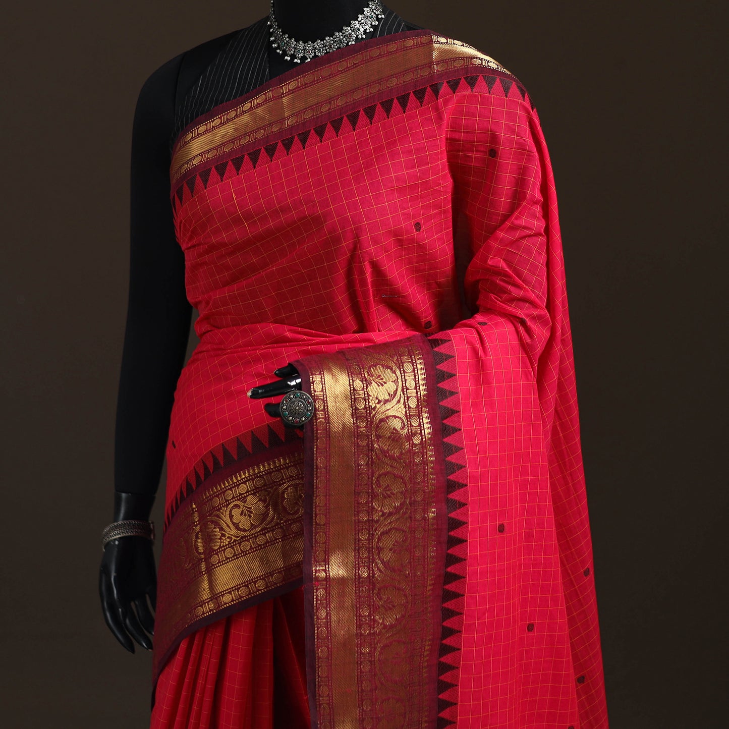 Checks Buti Cotton Zari Border Kanchipuram Saree 11