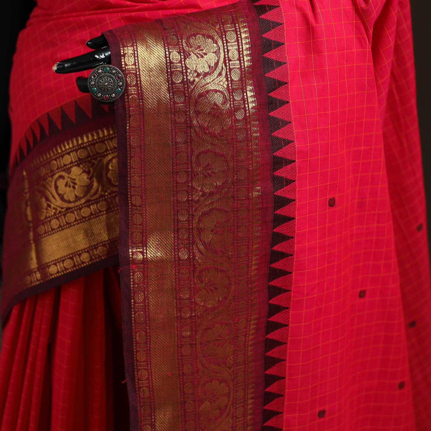 Checks Buti Cotton Zari Border Kanchipuram Saree 11