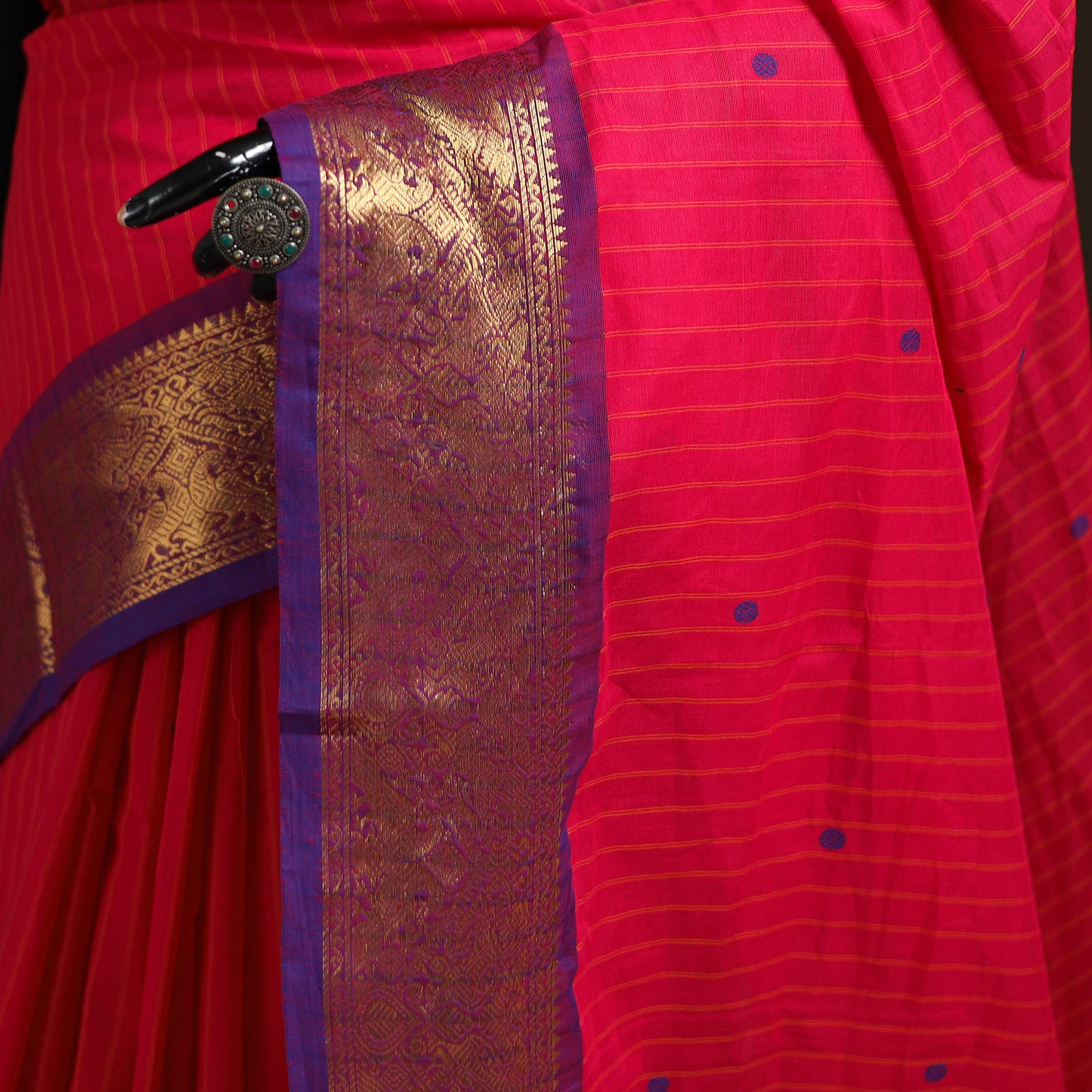 Stripes Buti Cotton Zari Border Kanchipuram Saree 12