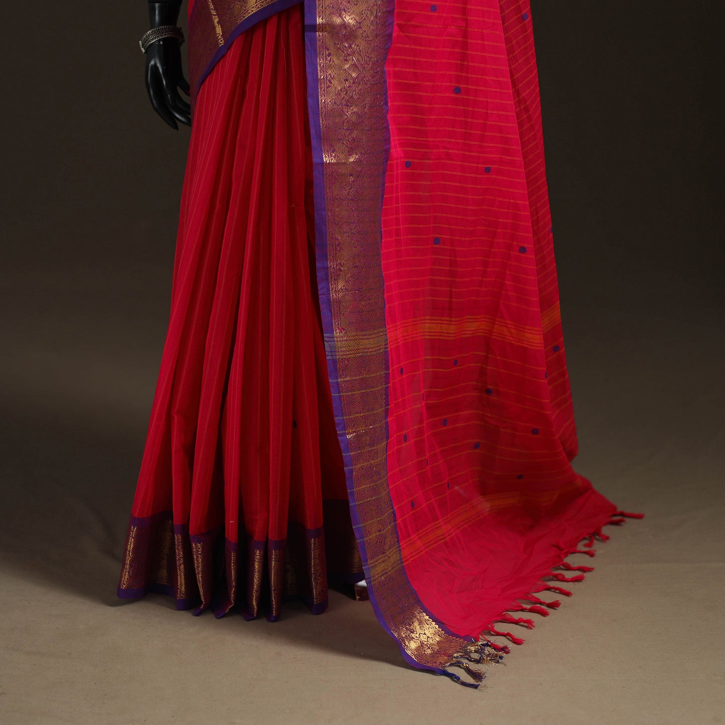 Stripes Buti Cotton Zari Border Kanchipuram Saree 12