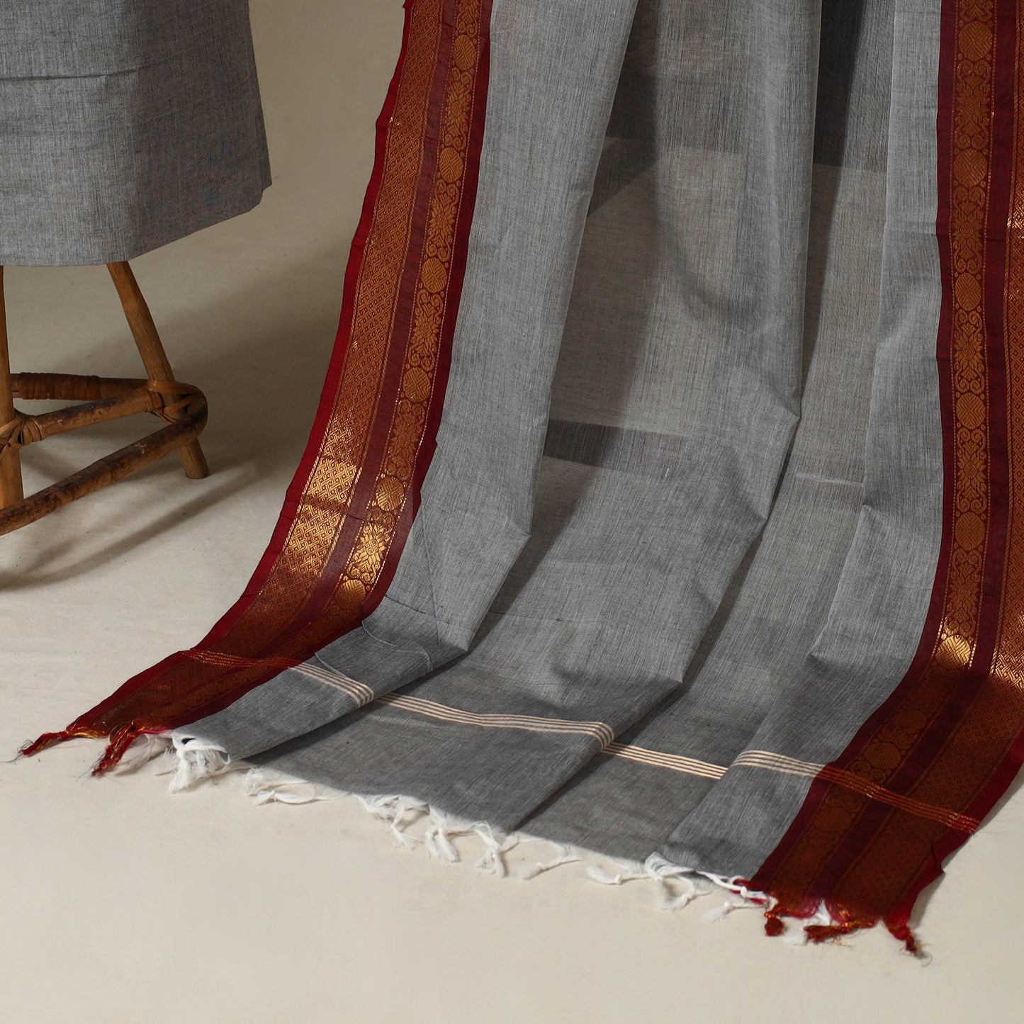 Grey 2pc Kandangi Chettinad Dress Material with Jewellery Set