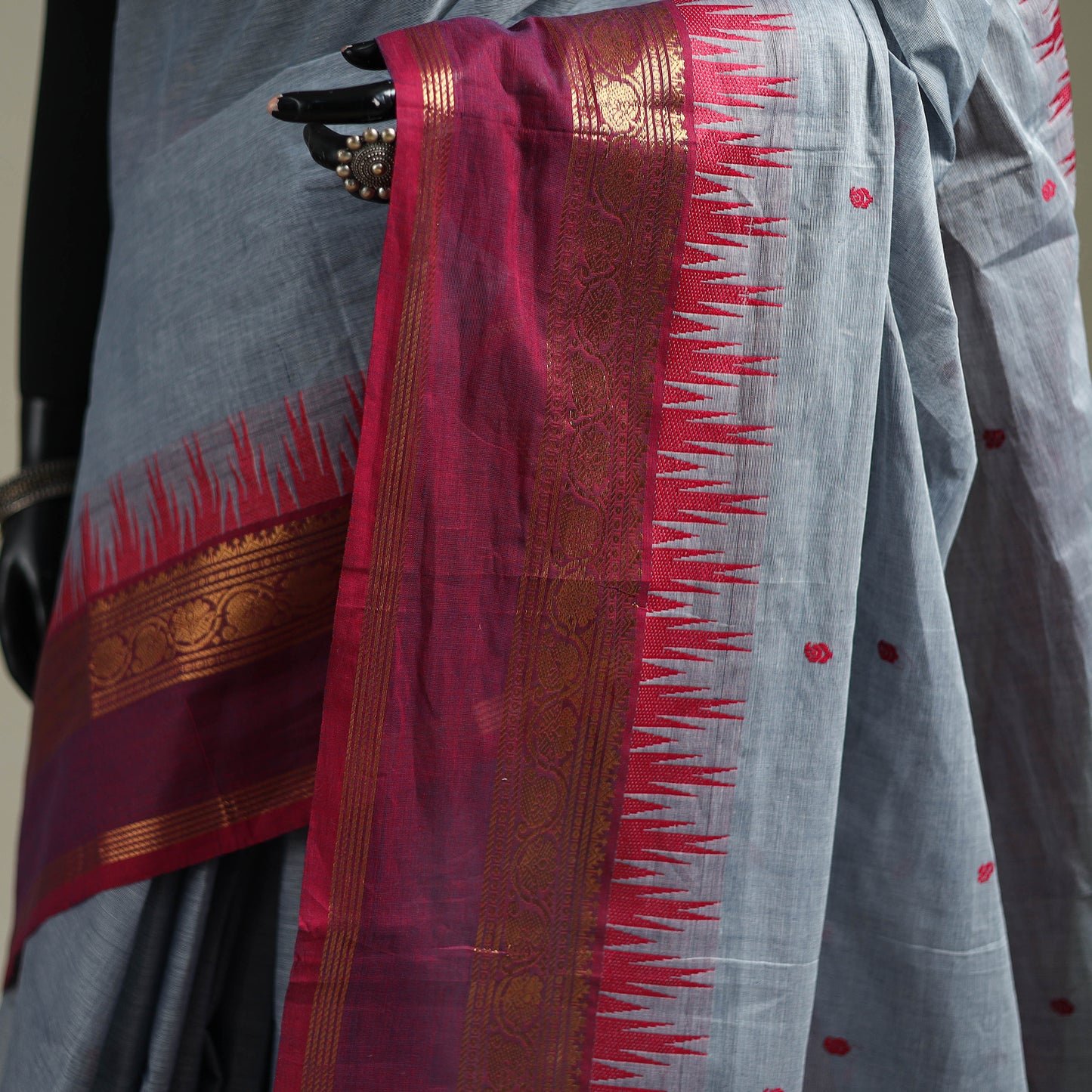 Grey - Kanchipuram Buti Cotton Saree with Border 32
