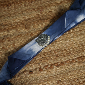 Shibori Tie-Dye Cotton Brooch Scarf 02