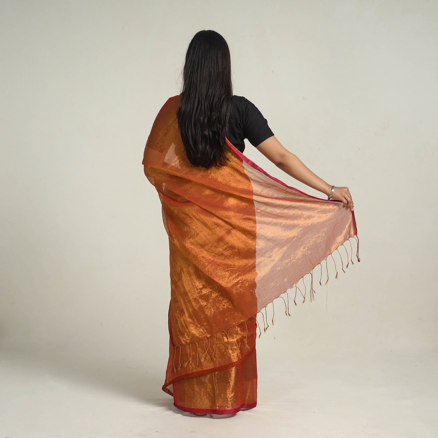 Buy Red Bengal Fine Tissue Zari Saree Online at iTokri.com