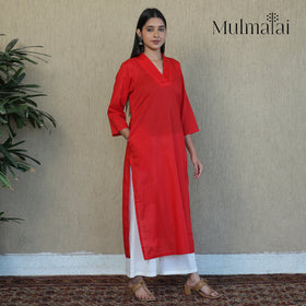 Buy Mulmalai Cotton Plain Dyed Straight Kurta Online at iTokri.com