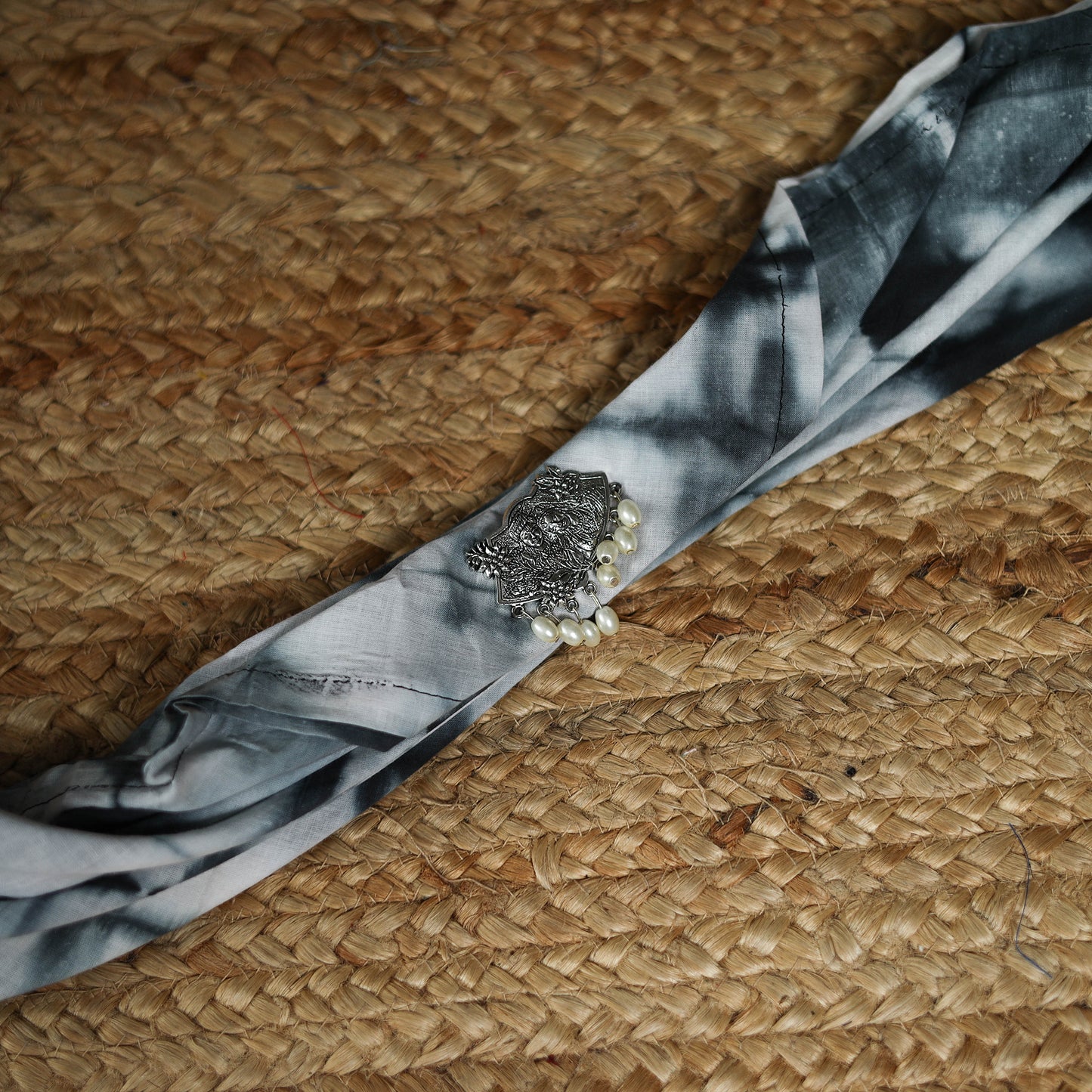 Shibori Tie-Dye Cotton Brooch Scarf 19