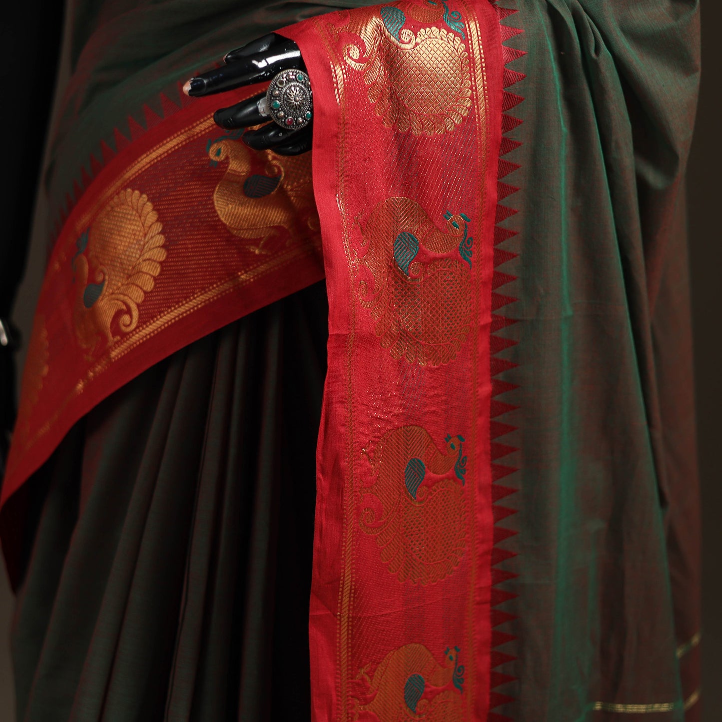 Chettinad Woven Cotton Saree with Border 11