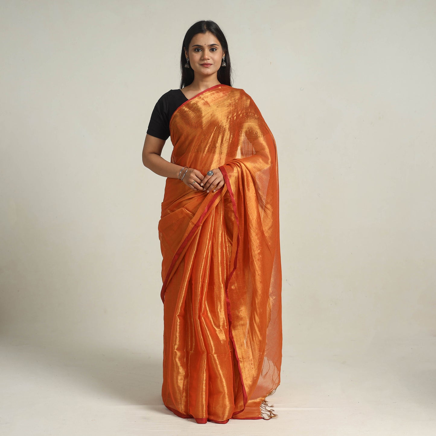 Bengal Fine Tissue Zari Saree 11