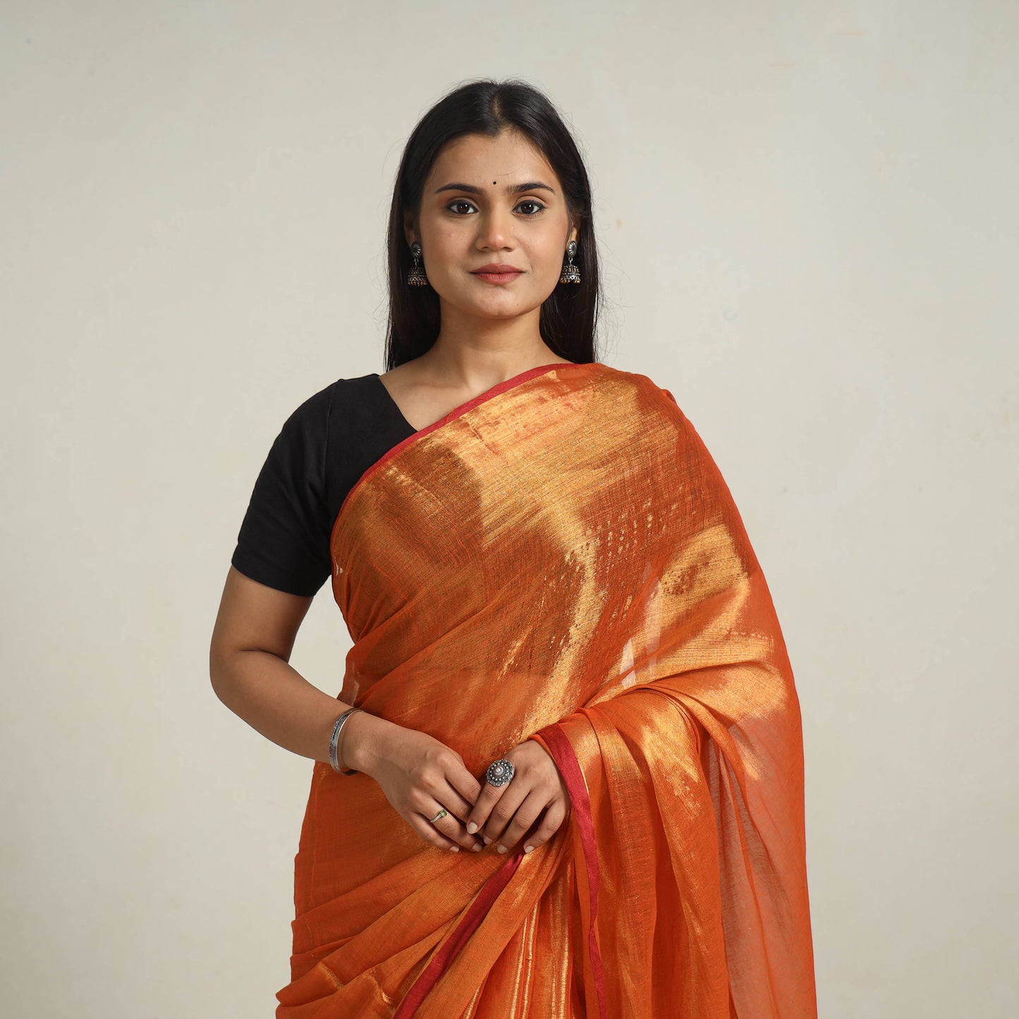 Bengal Fine Tissue Zari Saree 11