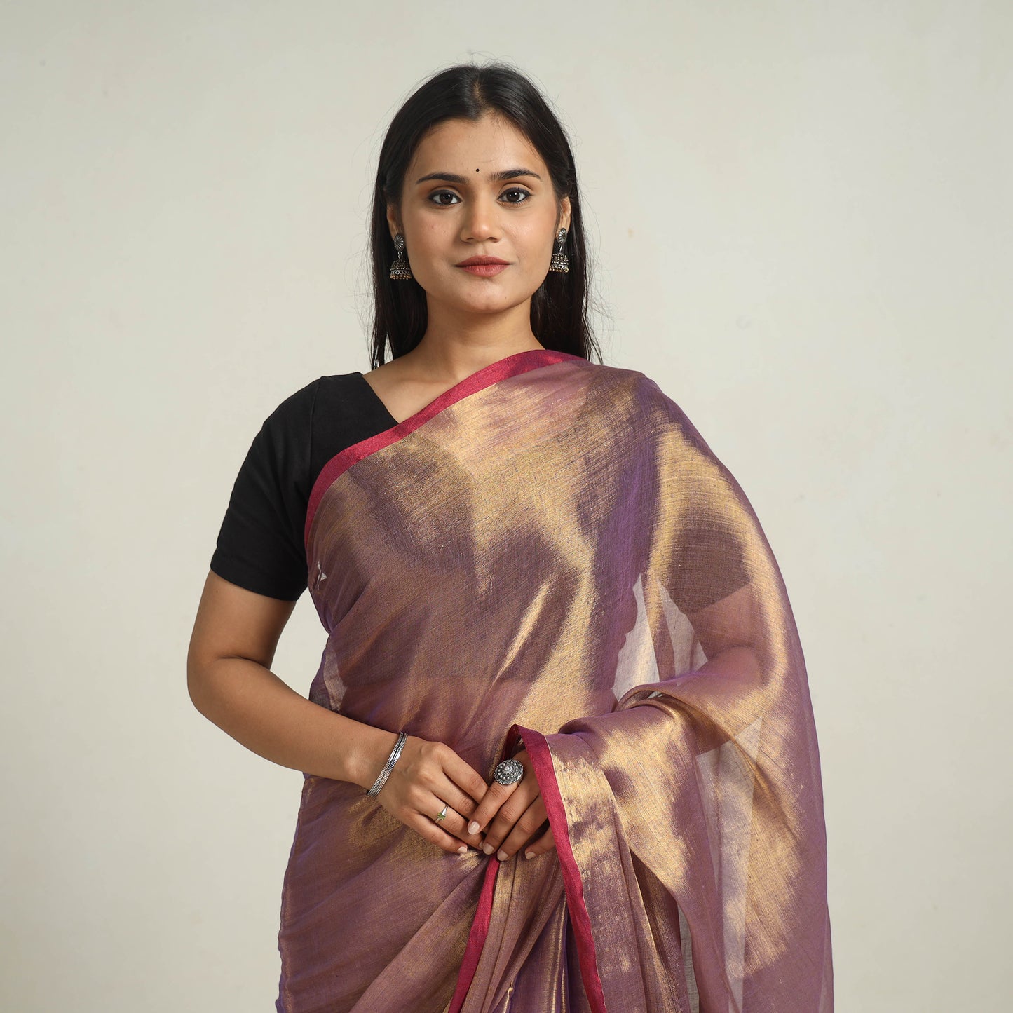 Bengal Fine Tissue Zari Saree 13