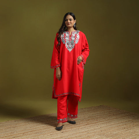 Pink - Handwoven Aari Embroidered Kashmiri Merino Wool Pheran with Palazzo Set 06