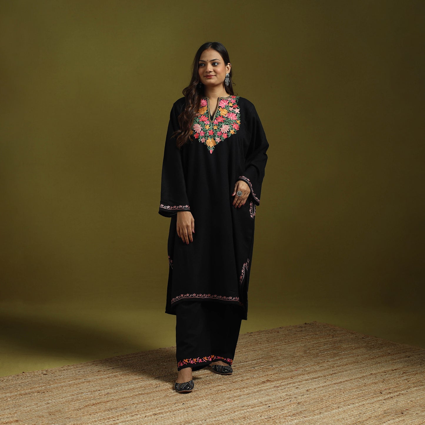 Pink - Handwoven Aari Embroidered Kashmiri Merino Wool Pheran with Palazzo Set 07