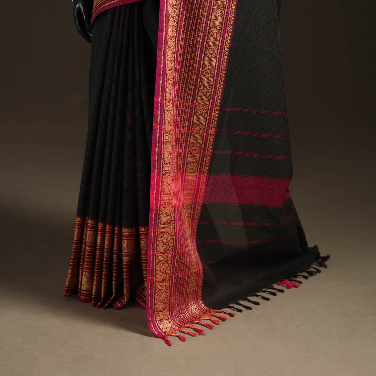 Chettinad Woven Cotton Saree with Border 44