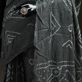 Grey - Kutch Tie-Dye Pure Mul Cotton Rai Bandhani Saree with Blouse Piece 06