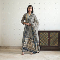 Grey - Traditional Maheshwari Silk Bagru Print Kurta Set 07