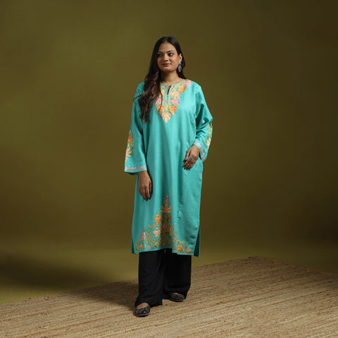 Pink - Handwoven Aari Embroidered Kashmiri Merino Wool Pheran 16