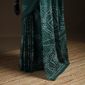 Green - Kutch Tie-Dye Pure Mul Cotton Rai Bandhani Saree with Blouse Piece 15
