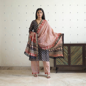 Buy Traditional Maheshwari Silk Bagru Print Kurta Set