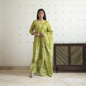 Green - Traditional Maheshwari Silk Bagru Print Kurta Set 03