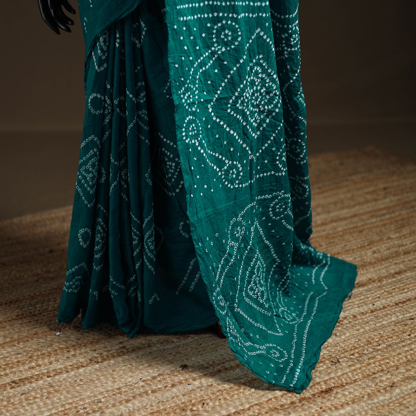 Green - Kutch Tie-Dye Pure Mul Cotton Rai Bandhani Saree with Blouse Piece 22