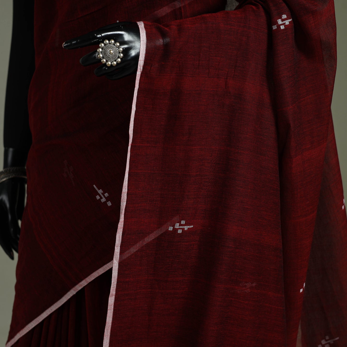 Handloom Pure Mul Cotton Phulia Jamdani Saree with Tassels  21