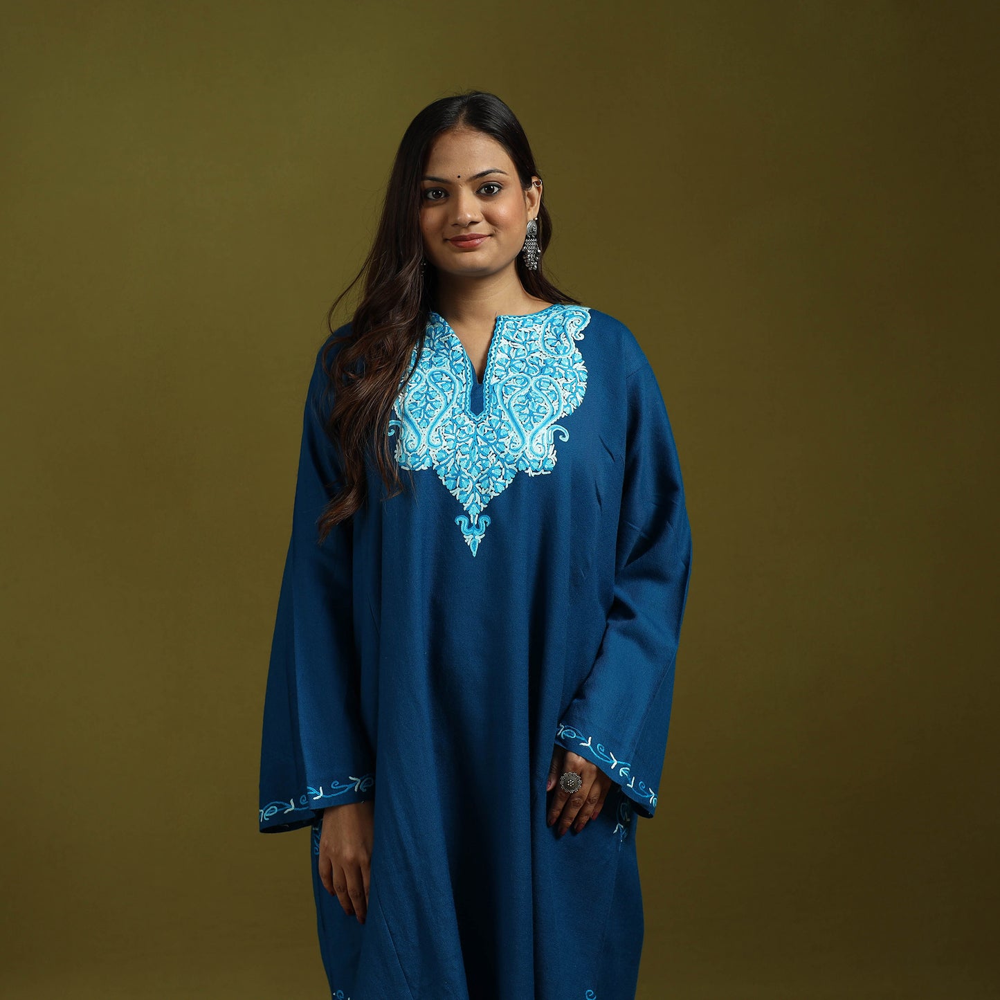 Pink - Handwoven Aari Hand Embroidered Kashmiri Merino Wool Pheran 35