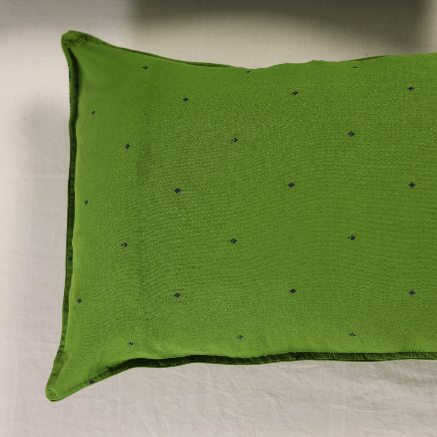 Jacquard Weave Pillow Cover (Set of 2) 16