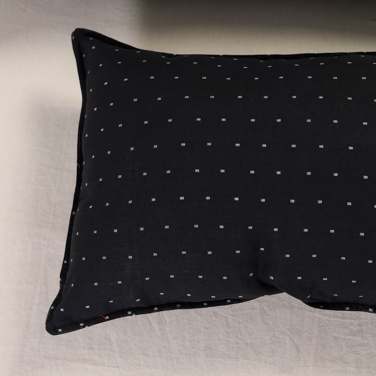 Jacquard Weave Pillow Cover (Set of 2) 27