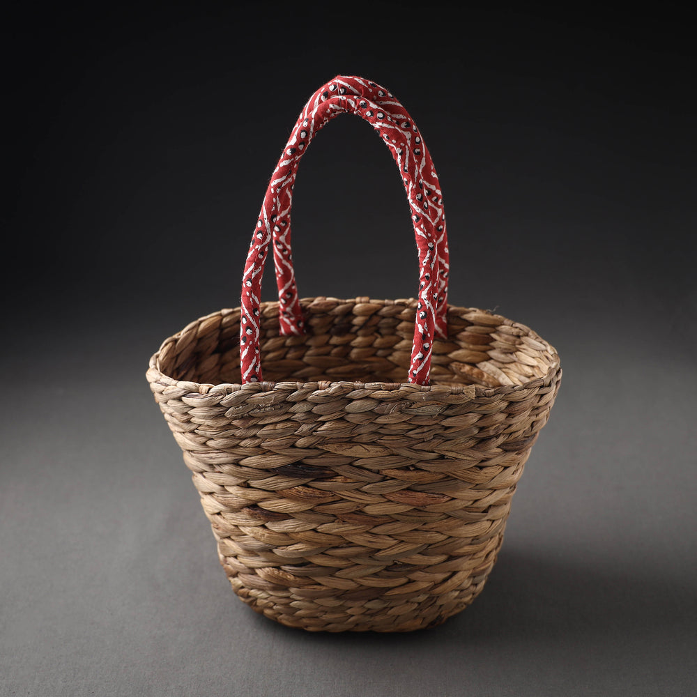  Water Hyacinth Basket