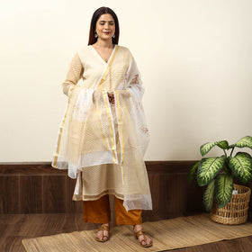 Buy Leheriya Printed Kota Doria Kurta with Palazzo & Dupatta Set 16 Online at iTokri.com