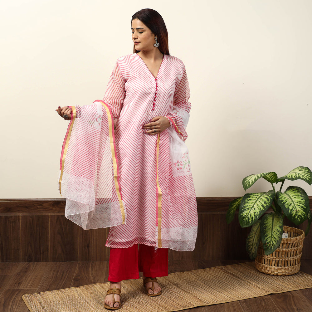 Pink - Leheriya Printed Kota Doria Kurta with Palazzo & Dupatta Set 17