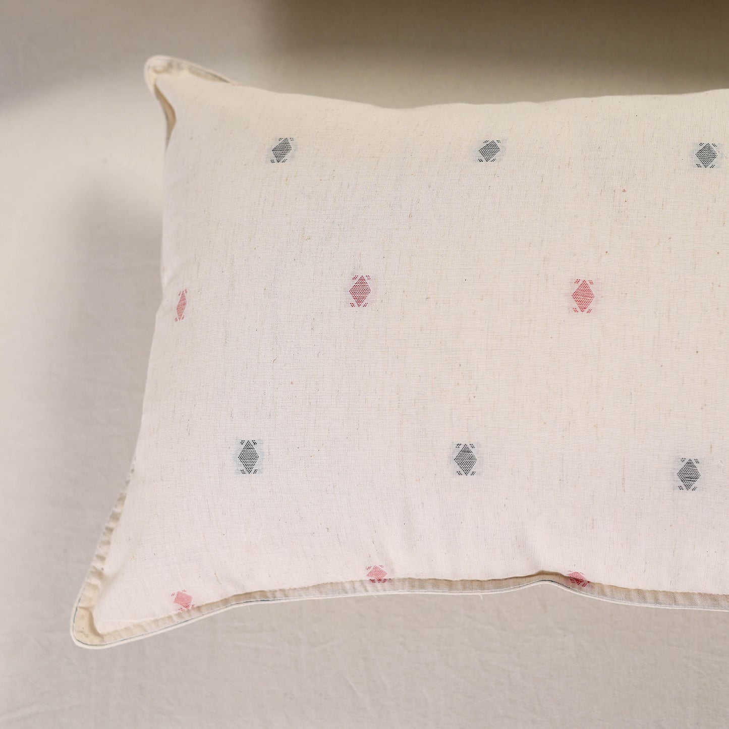 Jacquard Weave Pillow Covers (Set of 2) 17