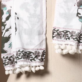White - cotton sanganeri stole with pom 28 - handcrafted