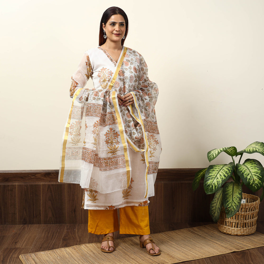 sanganeri kurta set 