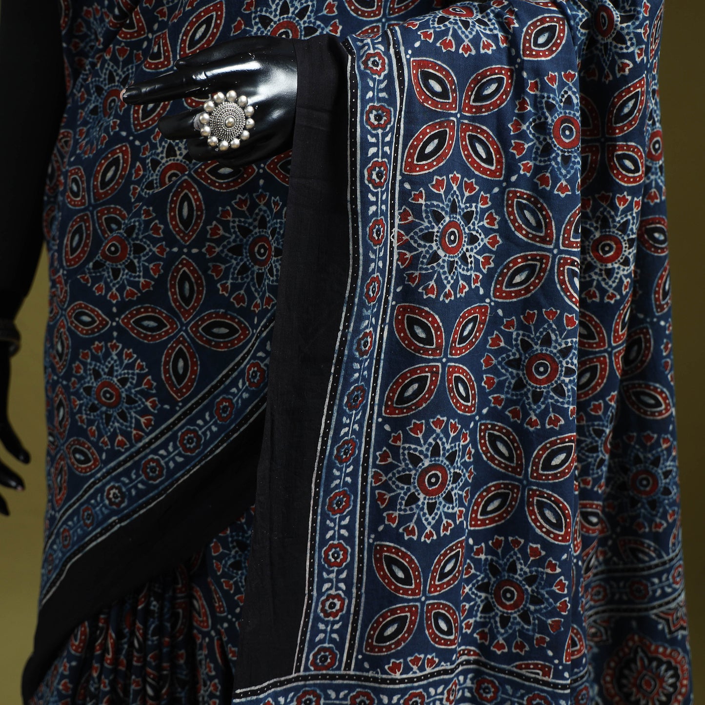 Kutch Hand Block Print Natural Dyed Pure Mul Cotton Ajrakh Saree with Tassels 01